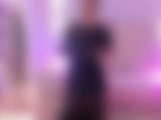 Live cam show with rosalind-tay - Camel Toe on Mixed Magazine Live