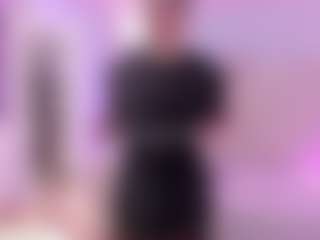 rosalind-tay's Live Sex Cam Show