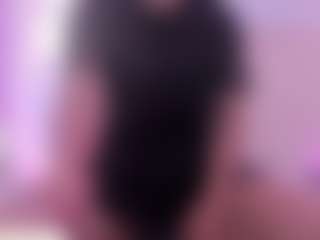rosalind-tay's Live Sex Cam Show