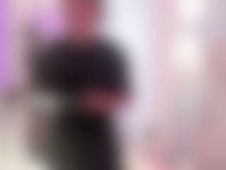 Live cam show with rosalind-tay - Pregnant on Camiplay Live