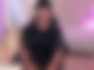 rosalind-tay's Live Sex Cam Show