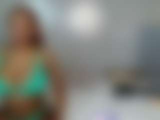 Live cam show with Royal309 - White on AdultVida.com