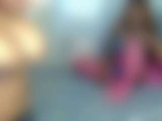 Live cam show with Royal309 - Tease on Dolls Live
