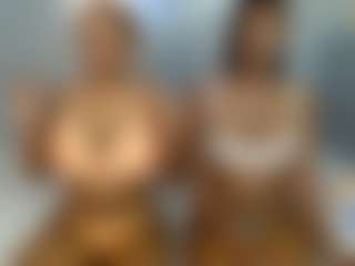Live cam show with Royal309 - Shaved Pussy on TeamSkeetLive