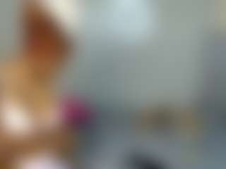 Live cam show with Royal309 - White on CamSextacy