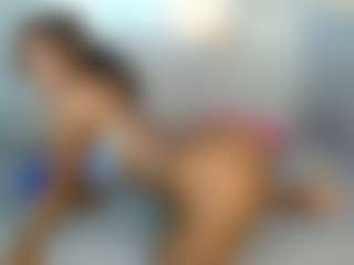 Live cam show with Royal309 - Spy Petite on Camsoda