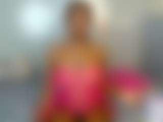 Live cam show with Royal309 - Spy Petite on Camsoda