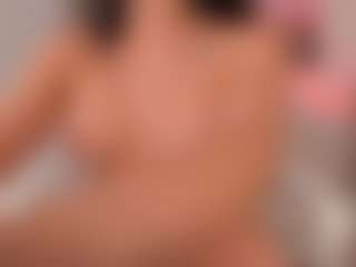 Live cam show with Sussan Eliot - Brown Eyes Brown Hair on fapnchat