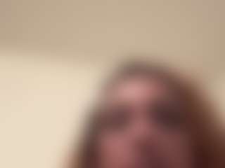 Live cam show with VeronicaKane69 - Spank Mature on live.xheat.ai