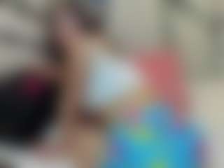 Aileenrosehh's Live Sex Cam Show