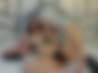 Aileenrosehh's Live Sex Cam Show
