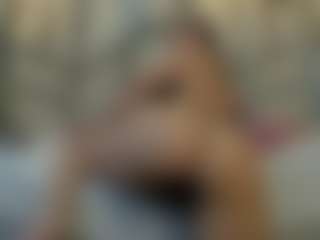 Aileenrosehh's Live Sex Cam Show