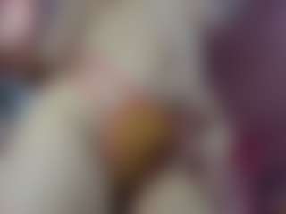 Aileenrosehh's Live Sex Cam Show