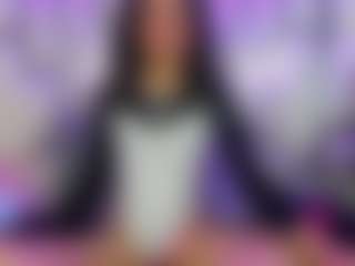 Live cam show with AntonelaBlaze - Panties on Camming Site