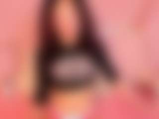 Live cam show with AntonelaBlaze - Skinny on boobsie.com
