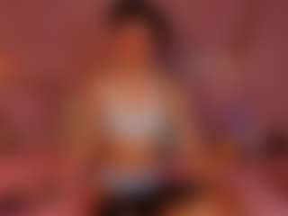 Live-Cam-Show mit AntonelaBlaze - Panties auf Camsoda