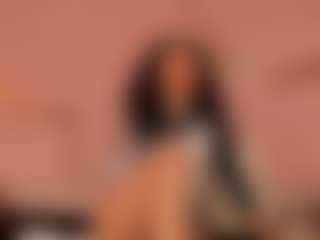Live cam show with AntonelaBlaze - Normal on Adult Interactions