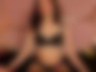 Live cam show with AntonelaBlaze - Fuck on Hubzter Live