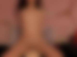 Live cam show with AntonelaBlaze - Amateur on Hubzter Live