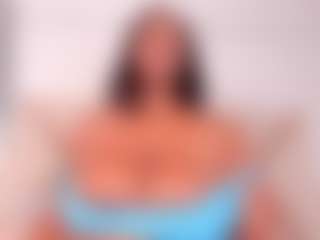 Live cam show with Brithanyvelvet - New Lovense on Soda Cam