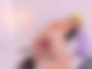Live cam show with camilamendoza1 - Cute on Dolls Live