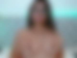 CharlotteWhitmore's Live Sex Cam Show