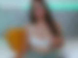 CharlotteWhitmore's Live Sex Cam Show