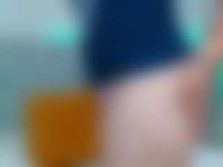 CharlotteWhitmore's Live Sex Cam Show