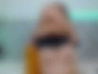 CharlotteWhitmore's Live Sex Cam Show