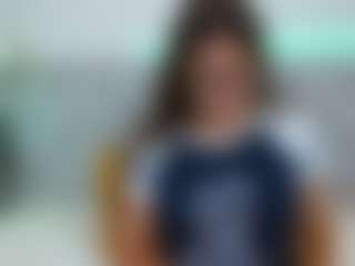 CharlotteWhitmore's Live Sex Cam Show