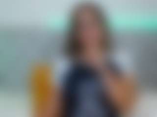 CharlotteWhitmore's Live Sex Cam Show