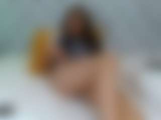 CharlotteWhitmore's Live Sex Cam Show