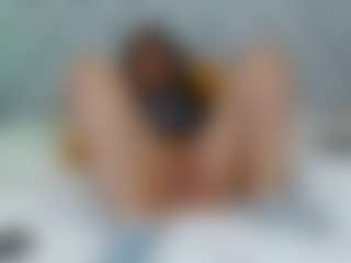 CharlotteWhitmore's Live Sex Cam Show