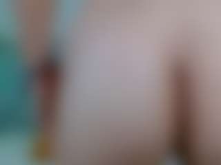 CharlotteWhitmore's Live Sex Cam Show