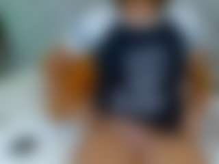 CharlotteWhitmore's Live Sex Cam Show