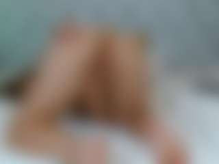 CharlotteWhitmore's Live Sex Cam Show