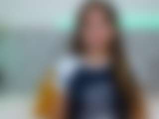 CharlotteWhitmore's Live Sex Cam Show