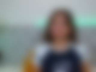 CharlotteWhitmore's Live Sex Cam Show