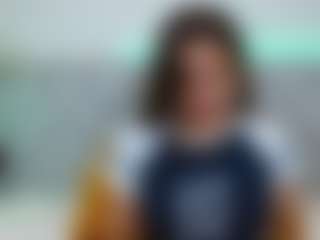 CharlotteWhitmore's Live Sex Cam Show