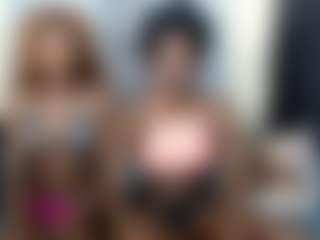 Live cam show with Kiara and Mia - Facial Piercings on madthumbs