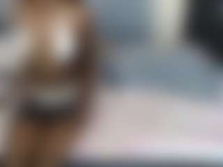 Live-Cam-Show mit Kiara and Mia - New White auf Camsoda | kenya