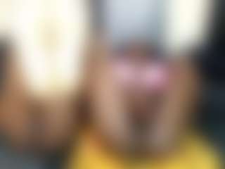 Kiara and Mia's Live Sex Cam Show