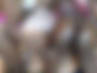 Kiara and Mia's Live Sex Cam Show
