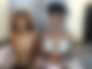Live cam show with Kiara and Mia - Spanking on Hubzter Live