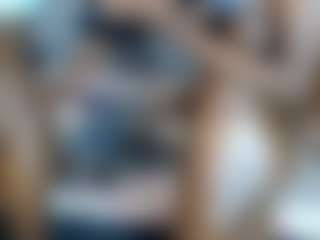 Kiara and Mia's Live Sex Cam Show