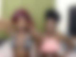 Live cam show with Kiara and Mia - Strip on Gym Cam Girls