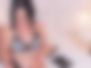 Live cam show with DannaPerea - Tease MILF on sexylivex.com