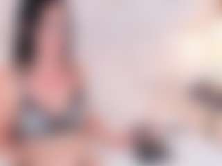 Live cam show with DannaPerea - Public Mature on milfzrlive.com
