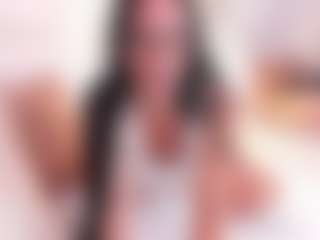 DannaPerea MILF webcam performer live streaming