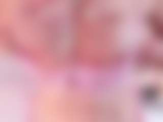 Live cam show with DannaPerea - Middle Aged on Camsoda
